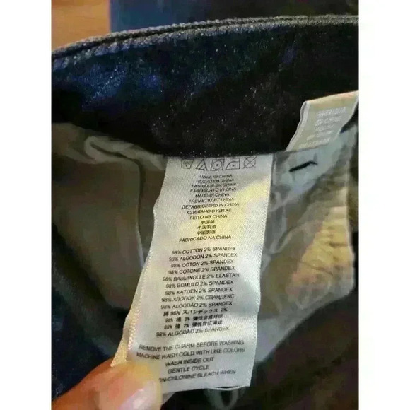 Michael Kors Dark Wash Skinny Jeans Gold Button Keychain Accessory Size 10 - Picture 4 of 10